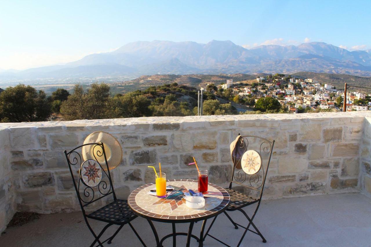 Villa Marikami Kamilari Buitenkant foto